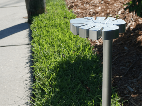 Tropical Leaf Path Light Application Photo