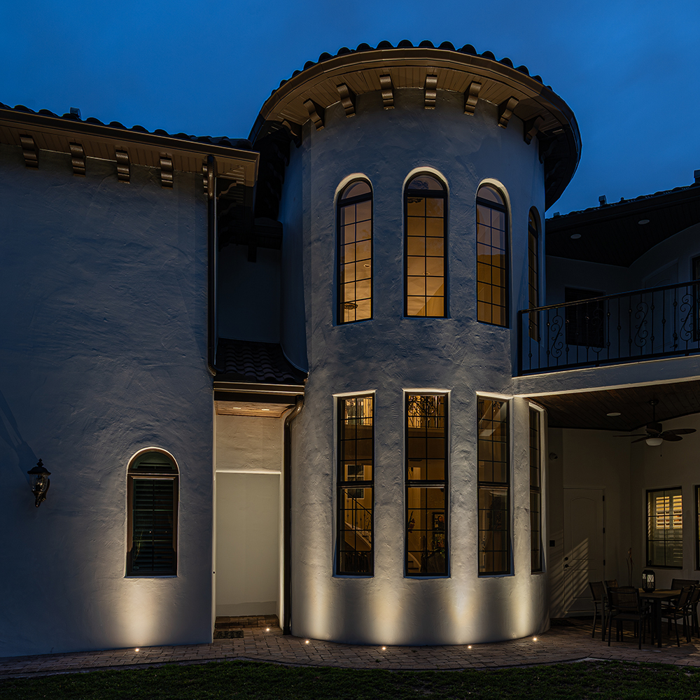 Mini Well Light illuminating exterior hardscape and architectural features