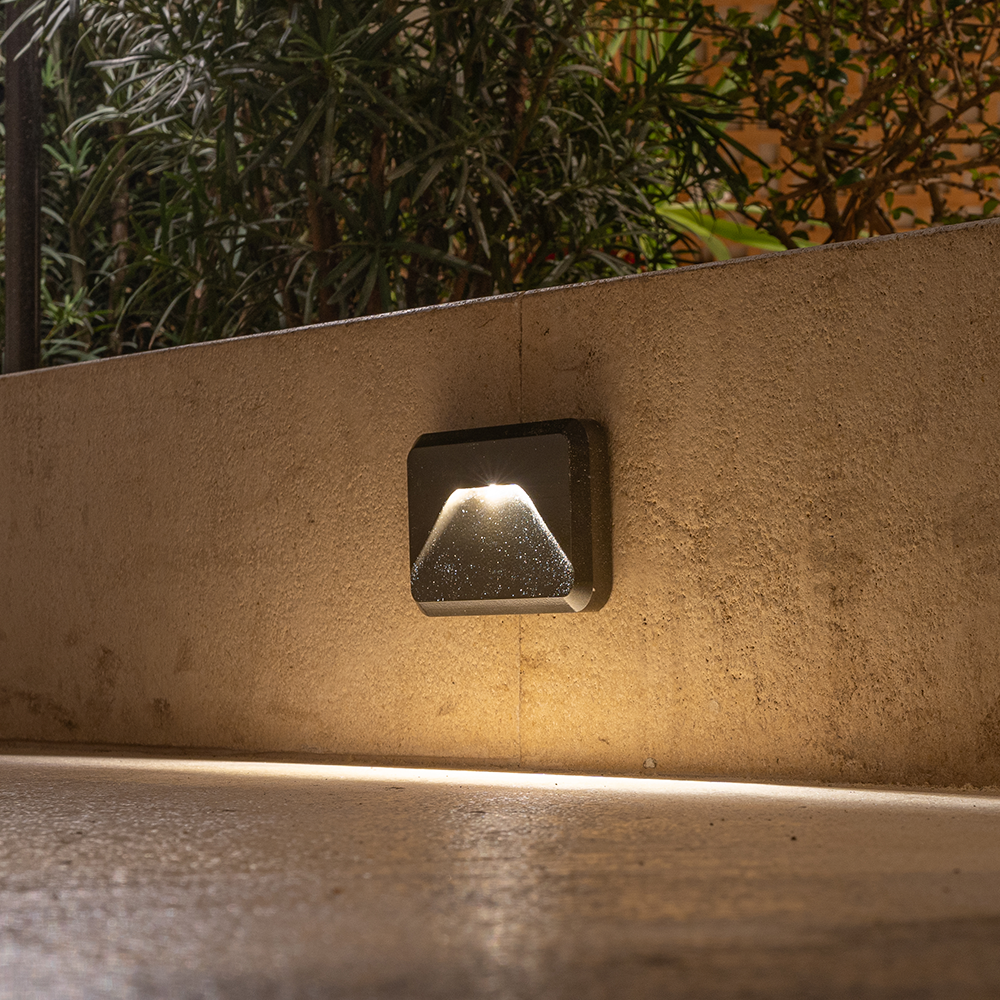 STEP Specialty Light